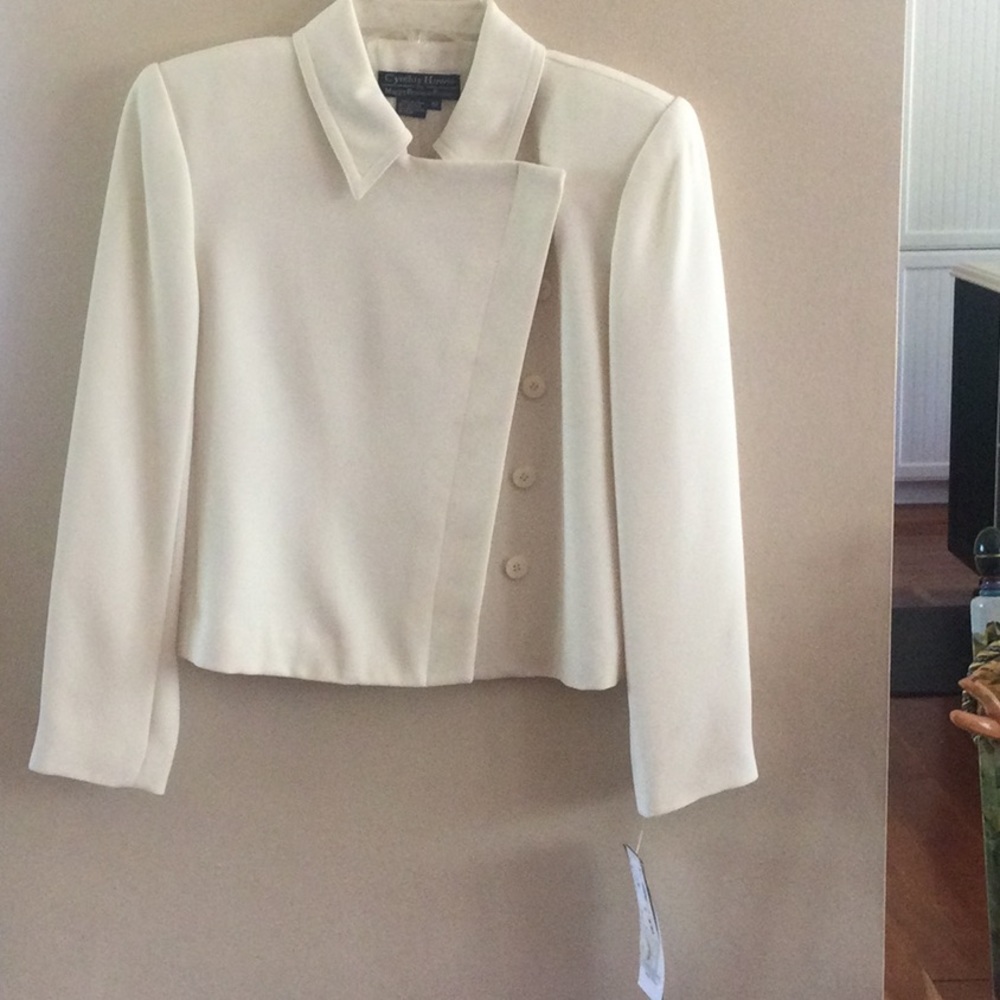 NWT Cynthia Howie  Cream color Jacket 8 petite